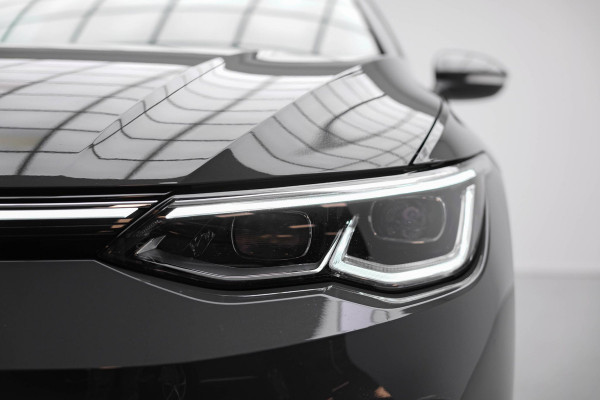 Volkswagen Golf 1.5 TSI Highline Business R |Pano|Memory|Camera|Massage|