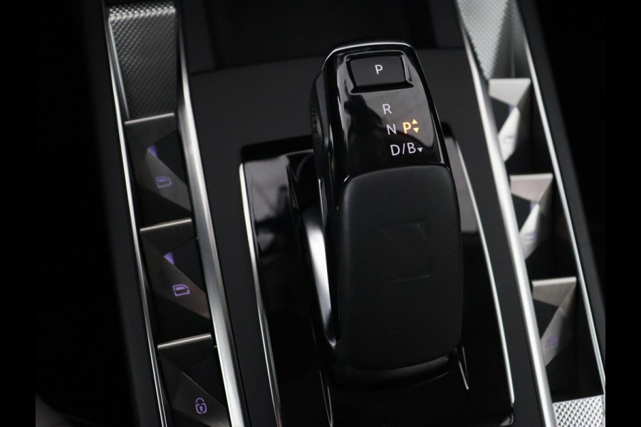 DS DS 3 Crossback E-Tense Performance Line+ 50 kWh | 1e eigenaar | Adaptive cruise | Matrix LED | Alcantara | Carplay | Navigatie | DAB | Parkeerhulp | Climate control | Dodehoek detectie