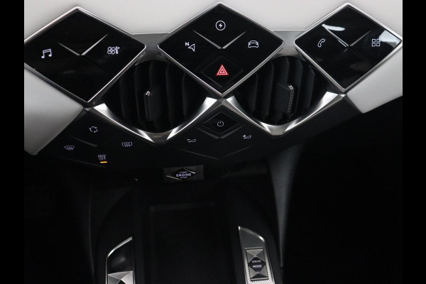 DS DS 3 Crossback E-Tense Performance Line+ 50 kWh | 1e eigenaar | Adaptive cruise | Matrix LED | Alcantara | Carplay | Navigatie | DAB | Parkeerhulp | Climate control | Dodehoek detectie