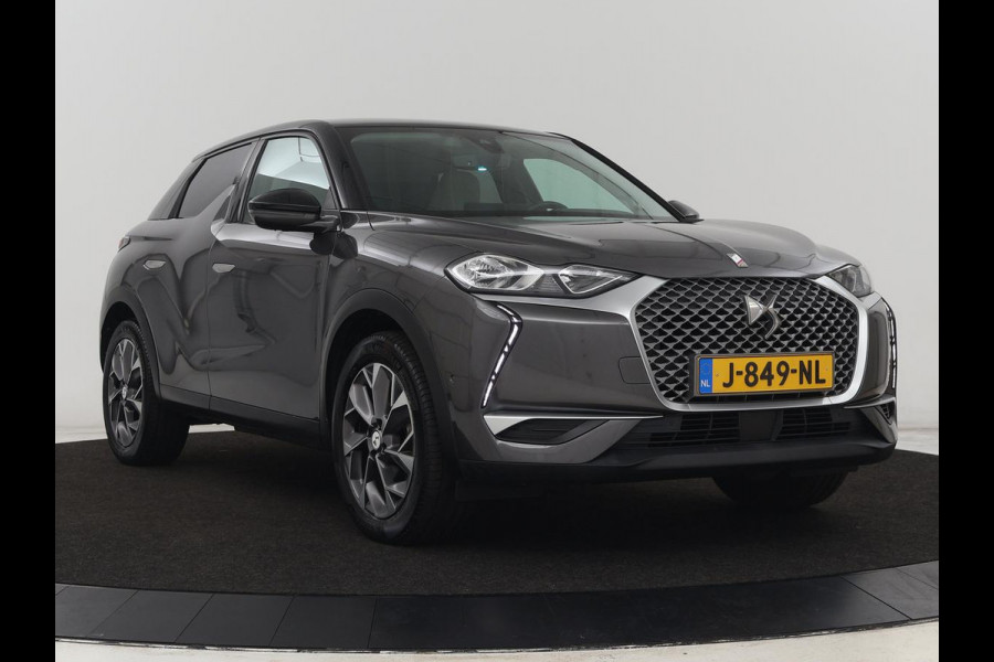 DS DS 3 Crossback E-Tense Performance Line+ 50 kWh | 1e eigenaar | Adaptive cruise | Matrix LED | Alcantara | Carplay | Navigatie | DAB | Parkeerhulp | Climate control | Dodehoek detectie