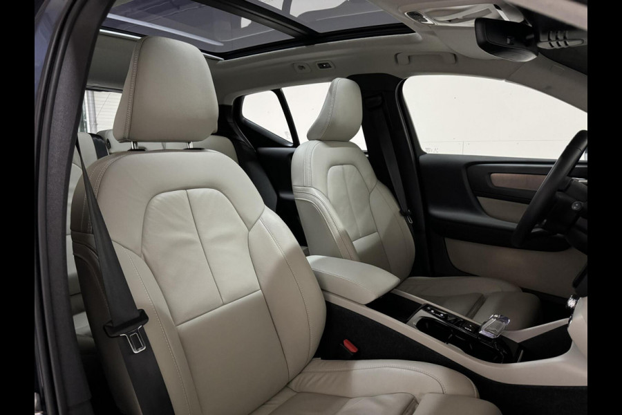 Volvo XC40 1.5 T4 Recharge Inscription Pano Leer Carplay Camera
