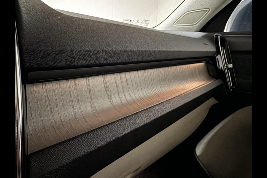 Volvo XC40 1.5 T4 Recharge Inscription Pano Leer Carplay Camera