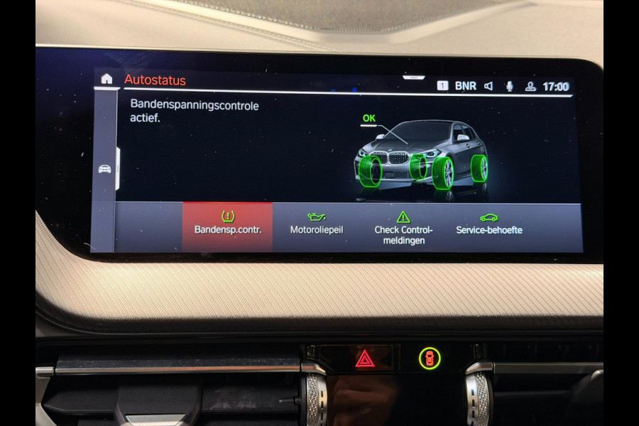 BMW 1-serie M135i xDrive High Executive PANO|M-Sport|HarmanCardon|HUD|Carplay|Stoel&Stuur verwarming|Keyless|Virtual Dash|ACC