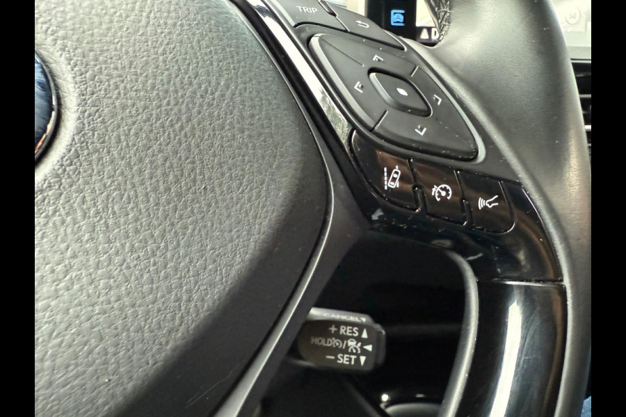 Toyota C-HR 1.8 Hybrid Dynamic Sport - Automaat - Navi - Camera - Org.NL