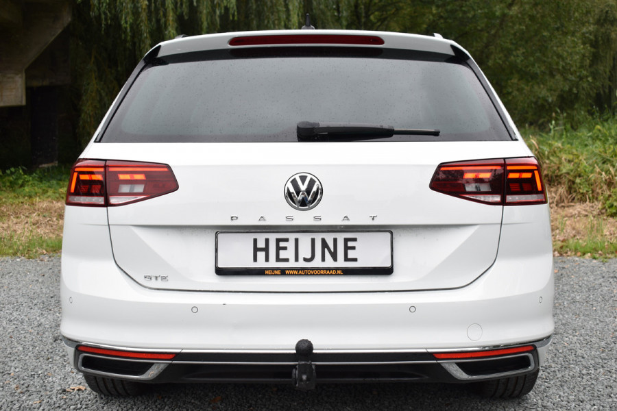Volkswagen Passat Variant 218PK DSG HYBRID GTE BUSINESS TREKHAAK/NAVI/CAMERA