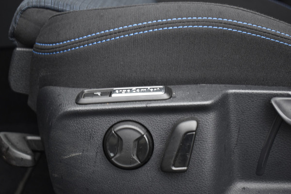 Volkswagen Passat Variant 218PK DSG HYBRID GTE BUSINESS TREKHAAK/NAVI/CAMERA