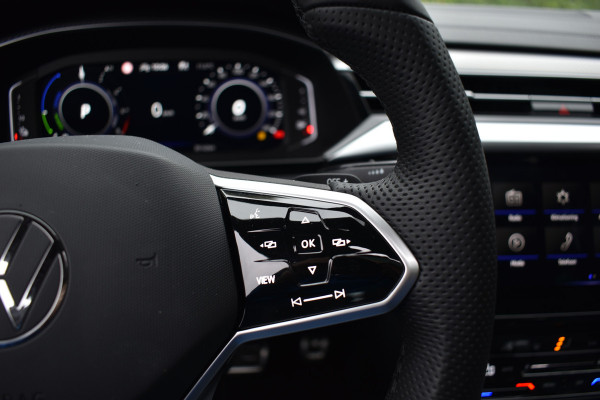 Volkswagen Arteon Shooting Brake eHYBRID 218PK DSG ELEGANCE BUSINESS+ LEDER/VIRTUAL/PANORAMADAK