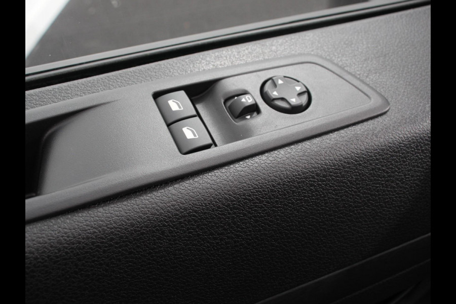 Opel Vivaro 2.0 BlueHDi 180 S&S L3 Automaat Apple Carplay /  Android Auto Parkeersensoren V+A Trekhaak Camera Navigatie Cruise Control LED koplampen houten afwerking laadruimte