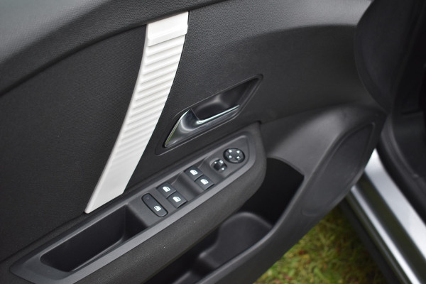 Citroën C4 1.2 Puretech Live Airco Cruisecontrol Carkit Btw auto Nieuwe-distriem