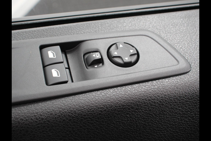 Opel Vivaro 2.0 BlueHDi 180 S&S L3 Automaat Apple Carplay /  Android Auto imperiaal Parkeersensoren  V+A Trekhaak Camera Navigatie Cruise Control LED koplampen houten afwerking laadruimte