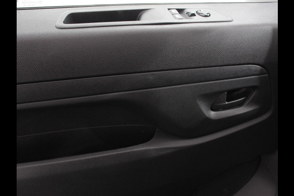 Opel Vivaro 2.0 BlueHDi 180 S&S L3 Automaat Apple Carplay /  Android Auto imperiaal Parkeersensoren  V+A Trekhaak Camera Navigatie Cruise Control LED koplampen houten afwerking laadruimte