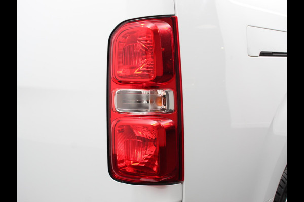 Opel Vivaro 2.0 BlueHDi 180 S&S L3 Automaat Apple Carplay /  Android Auto Parkeersensoren V+A Trekhaak Camera Navigatie Cruise Control LED koplampen houten afwerking laadruimte