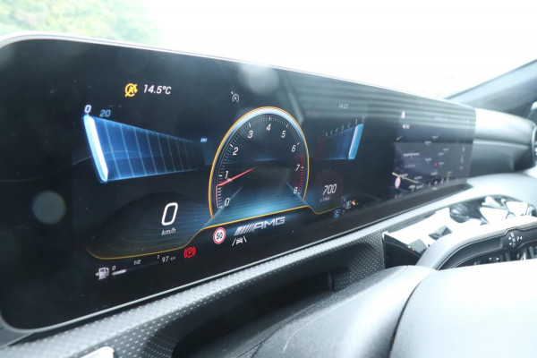 Mercedes-Benz A-Klasse AMG A35 4MATIC | PANO | CAMERA | VOL!