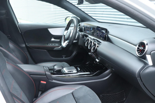 Mercedes-Benz A-Klasse AMG A35 4MATIC | PANO | CAMERA | VOL!