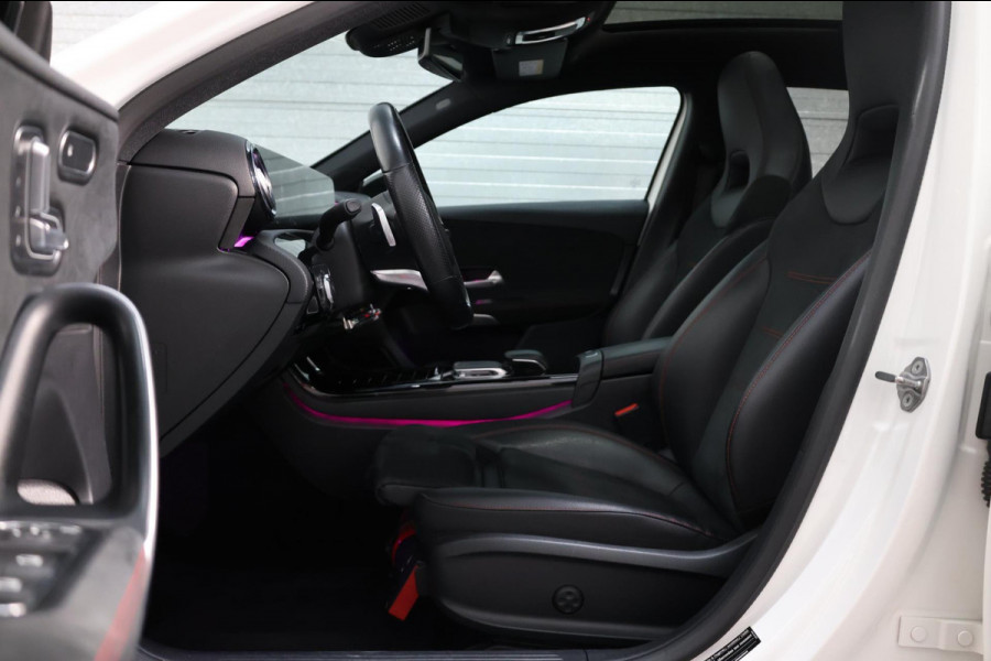 Mercedes-Benz A-Klasse 200 / 45 AMG LED/VIRTUAL/SFEER/PANO/HALF LEDER+S.VERWARMING/LMV/360 CAM/LINE/ACC/ECC/12 MDN GARANTIE!