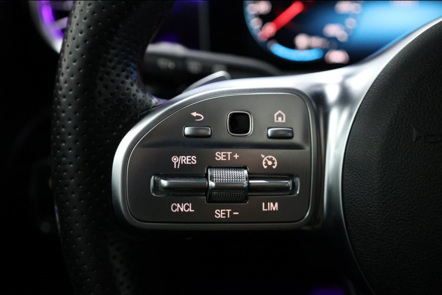 Mercedes-Benz A-Klasse 200 / 45 AMG LED/VIRTUAL/SFEER/PANO/HALF LEDER+S.VERWARMING/LMV/360 CAM/LINE/ACC/ECC/12 MDN GARANTIE!