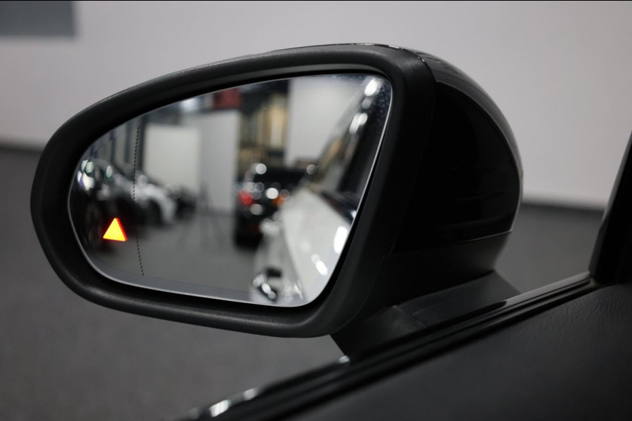 Mercedes-Benz A-Klasse 200 / 45 AMG LED/VIRTUAL/SFEER/PANO/HALF LEDER+S.VERWARMING/LMV/360 CAM/LINE/ACC/ECC/12 MDN GARANTIE!