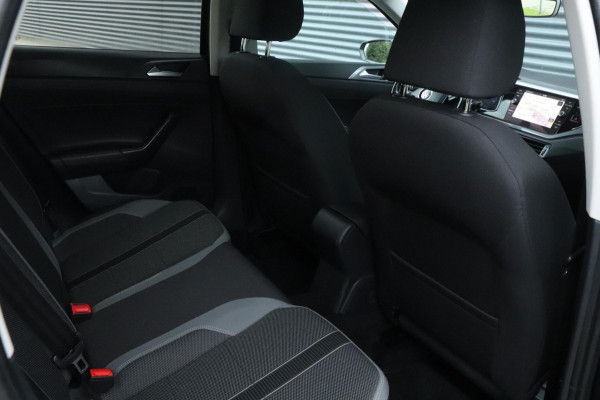 Volkswagen Polo 1.0 TSI Highline | DSG | VIRTUAL.COCKPIT | PDC | Cruise | Nette auto!