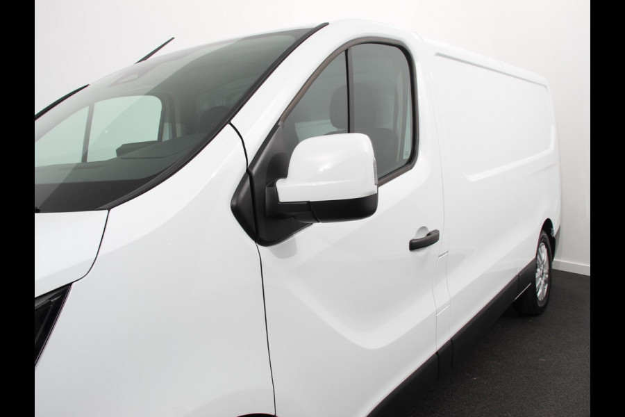 Renault Trafic 2.0 Blue dC1 150 EDC T30 L2H1 Advance Navigatie Airco Lichtmetalen velgen Betimmering Trekhaak Camera Parkeer sensoren Dab