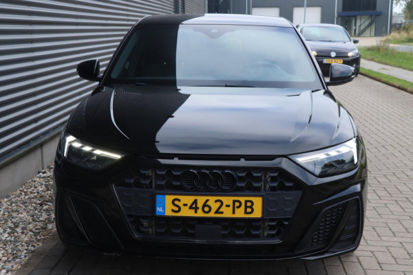 Audi A1 Sportback 30 TFSI S Line | Carplay | PDC | Sfeerverlichting