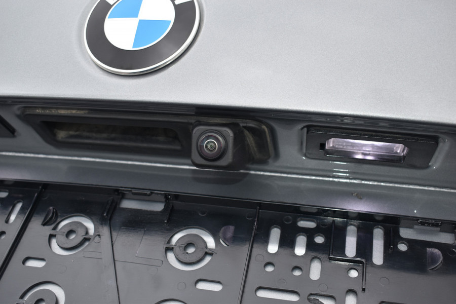 BMW 1-serie 118i Sport Line 1.5 100kW Automaat/Navigatie/carplay/stoelverwarming/btw auto