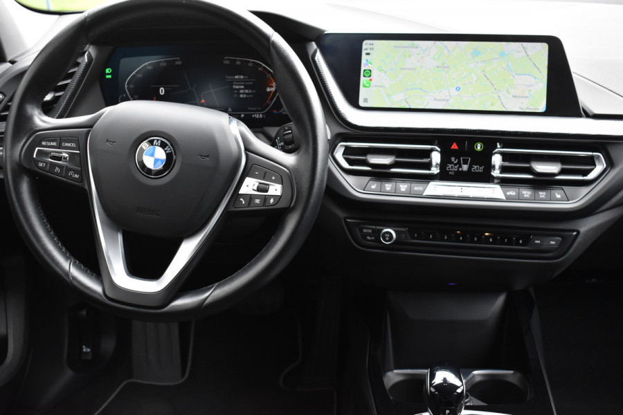 BMW 1-serie 118i Sport Line 1.5 100kW Automaat/Navigatie/carplay/stoelverwarming/btw auto