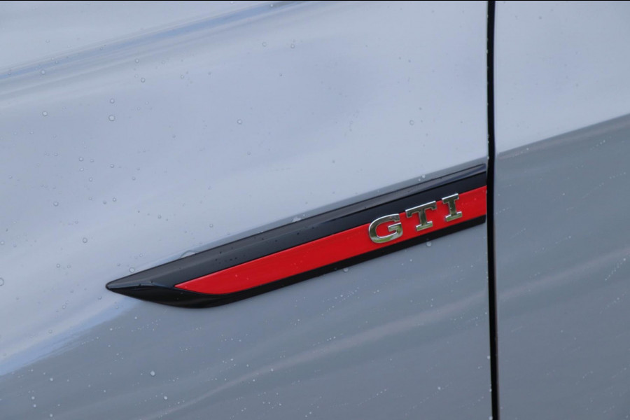 Volkswagen Golf 2.0 TSI GTI | PANO - HUD - IQ.LIGHT - HARMAN KARDON - VOL!