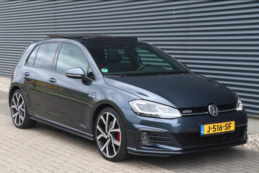 Volkswagen Golf 2.0 TDI GTD | PANO / VIRT.COCKPIT / VOL!
