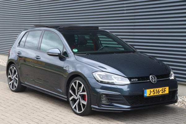 Volkswagen Golf 2.0 TDI GTD | PANO / VIRT.COCKPIT / VOL!