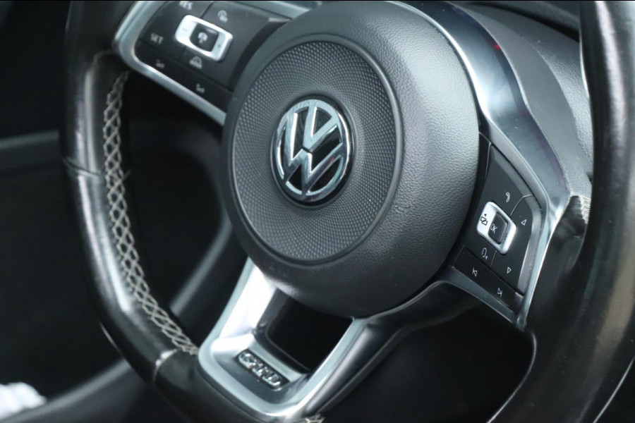 Volkswagen Golf 2.0 TDI GTD | PANO / VIRT.COCKPIT / VOL!