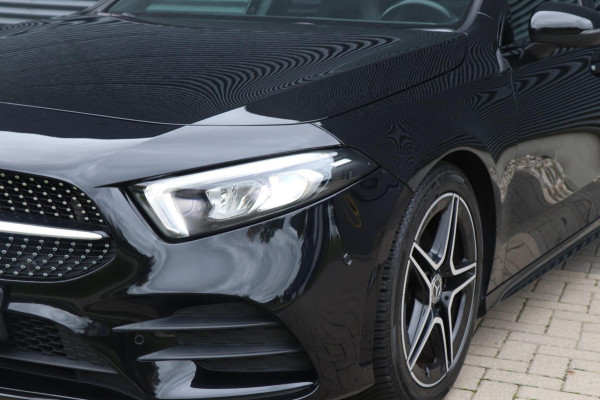 Mercedes-Benz A-Klasse A200 - Night Pakket - AMG - PANO - VOL!