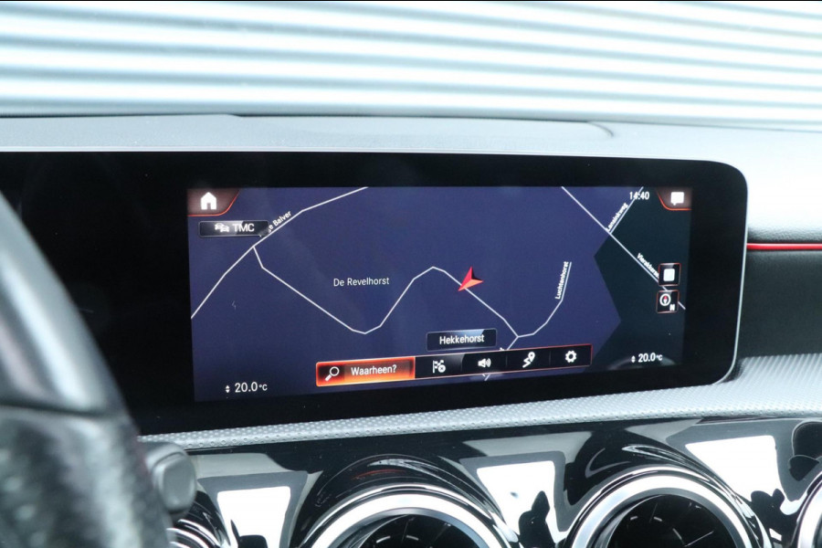 Mercedes-Benz A-Klasse A200 - Night Pakket - AMG - PANO - VOL!