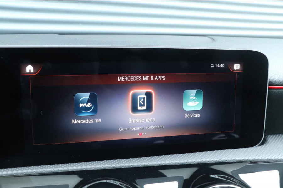 Mercedes-Benz A-Klasse A200 - Night Pakket - AMG - PANO - VOL!