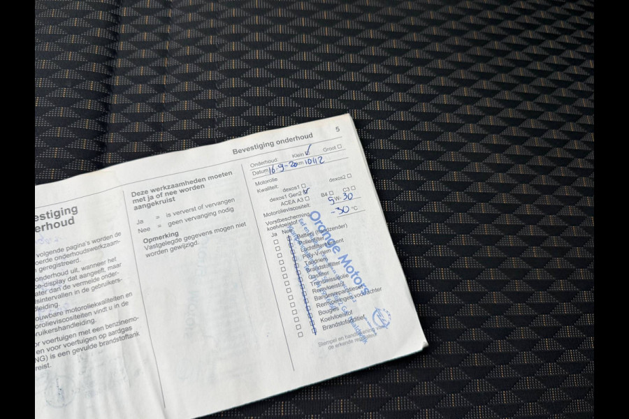 Opel Crossland X BWJ 2019 1.2T 111 PK Innovation | TREKHAAK | CLIMA | HEAD UP | NAVI | PDC | CARPLAY | WINTERPAKKET | PRIVACY GLASS |