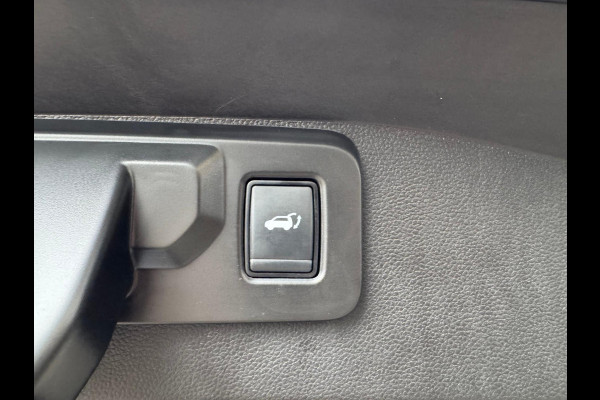 Renault Austral 1.2 E-Tech full hybrid 200 iconic esprit Alpine Harman Kardon Sound/4 Control / Head up / Matrix LED / Winter pack