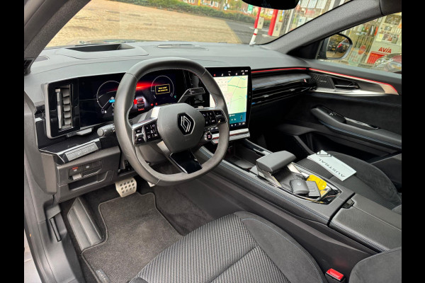 Renault Austral 1.2 E-Tech full hybrid 200 iconic esprit Alpine Harman Kardon Sound/4 Control / Head up / Matrix LED / Winter pack