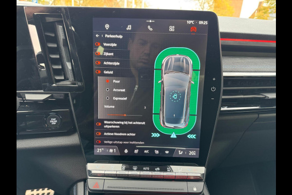 Renault Austral 1.2 E-Tech full hybrid 200 iconic esprit Alpine Harman Kardon Sound/4 Control / Head up / Matrix LED / Winter pack