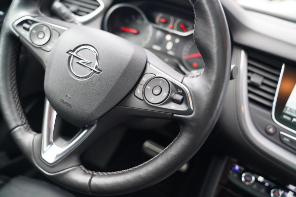 Opel Grandland X 1.6 Turbo Ultimate | Stoelverwarming/verkoeling | Adaptieve cruise | Panorama | Luxe Leder | LED | DENON AUDIO |
