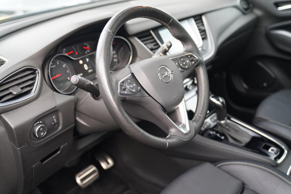 Opel Grandland X 1.6 Turbo Ultimate | Stoelverwarming/verkoeling | Adaptieve cruise | Panorama | Luxe Leder | LED | DENON AUDIO |