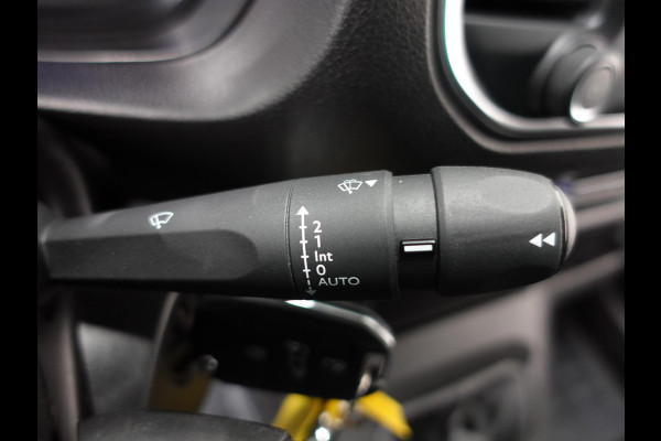 Peugeot Expert 1.5 BlueHDI 120PK L2H1 Airco Navi Trekhaak Carplay Cruise Control