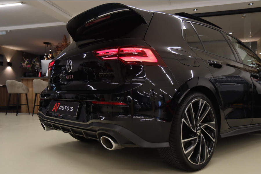 Volkswagen Golf 2.0 TSI GTI CLUBSPORT BLACKSTYLE /PANO/HK/SPECIAL/CAM/CARPLAY/IQ/VOLL