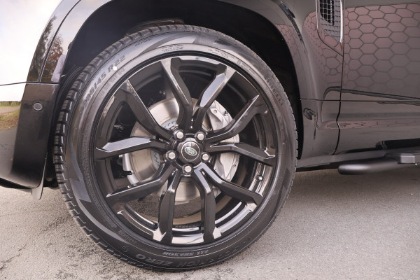 Land Rover Defender 110 P300e X-Dynamic SE | URBAN | ADAPTIVE CRUISE | 360 CAMERA | PANORAMADAK | VOORRUITVERWARMING | MERIDIAN | ELEKTRISCHE STOELE NEW