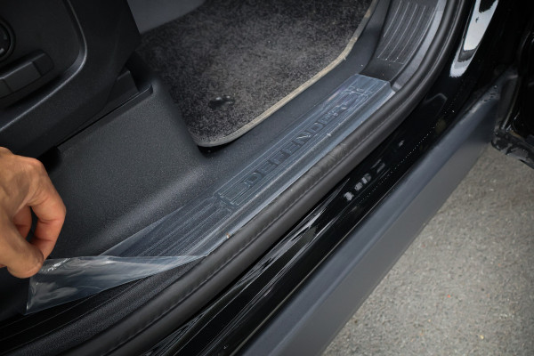 Land Rover Defender 110 P300e X-Dynamic SE | URBAN | ADAPTIVE CRUISE | 360 CAMERA | PANORAMADAK | VOORRUITVERWARMING | MERIDIAN | ELEKTRISCHE STOELE NEW