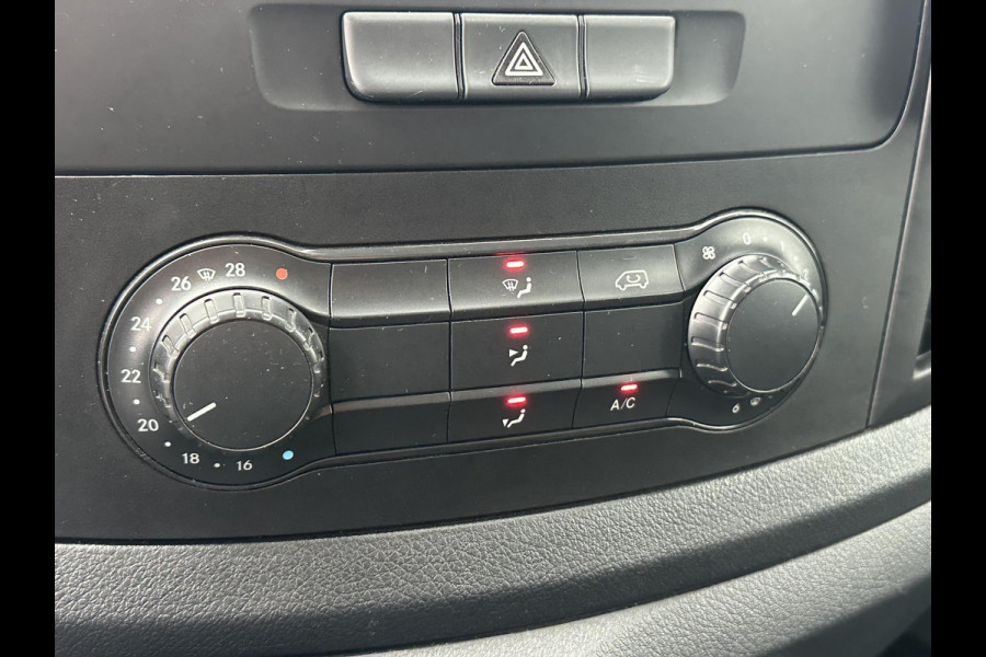 Mercedes-Benz Vito 111 CDI Lang Airco Trekhaak in supermooie goede staat. TOPBUS