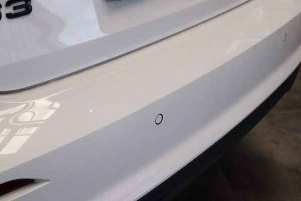 Audi A3 Limousine 35 TFSI S edition 2x S-line Panoramadak Sfeerverlichting