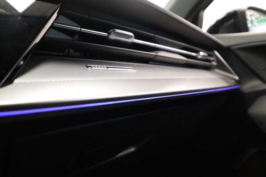 Audi A3 Limousine 35 TFSI S edition 2x S-line Panoramadak Sfeerverlichting