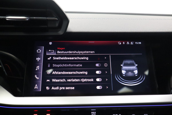 Audi A3 Limousine 35 TFSI S edition 2x S-line Panoramadak Sfeerverlichting