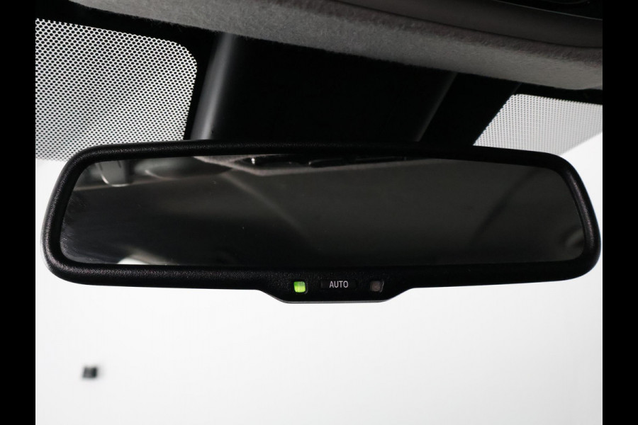 Toyota Yaris 1.5 Hybrid Dynamic | Afneembare trekhaak | Apple Carplay & Android Auto | Adaptieve Cruise Control |