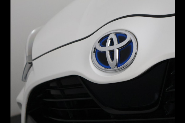 Toyota Yaris 1.5 Hybrid Dynamic | Afneembare trekhaak | Apple Carplay & Android Auto | Adaptieve Cruise Control |