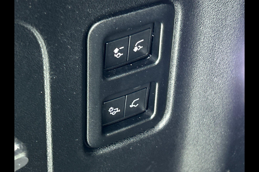 Land Rover Defender 110 P400e 110